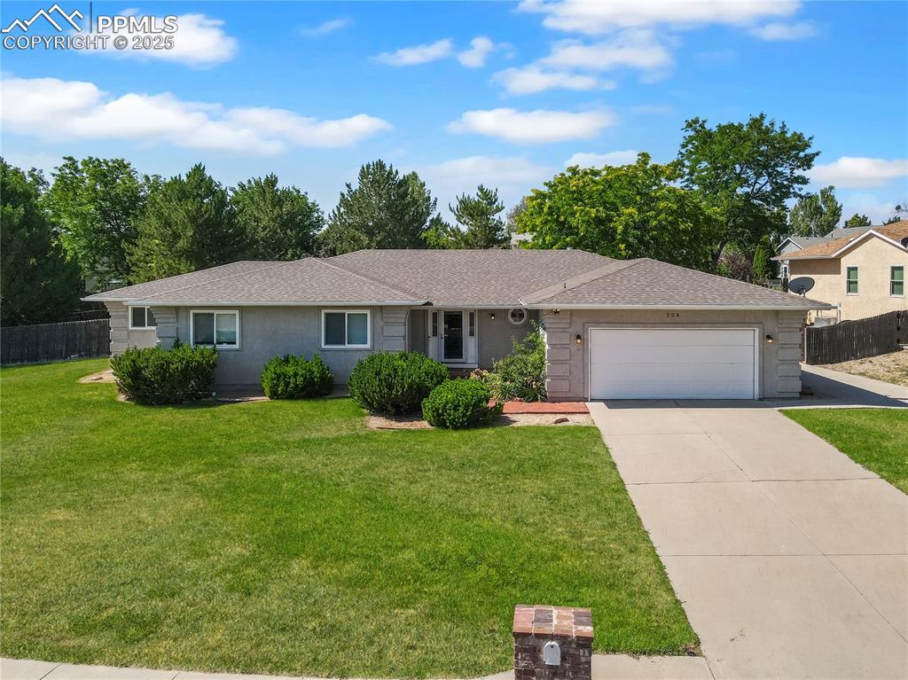 204 Bridle Tr., Pueblo, CO 81005