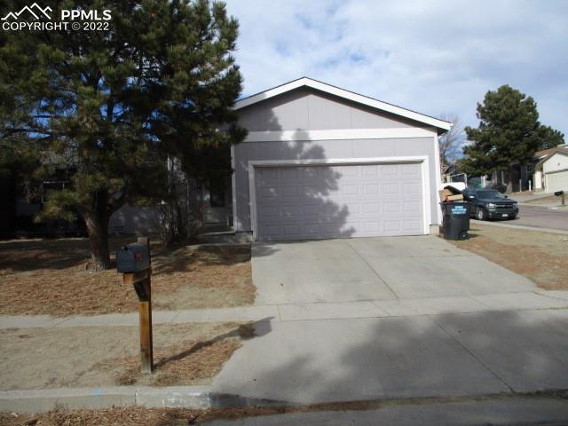 5770 S Buckskin Pass Dr., Colorado Springs, CO 80917