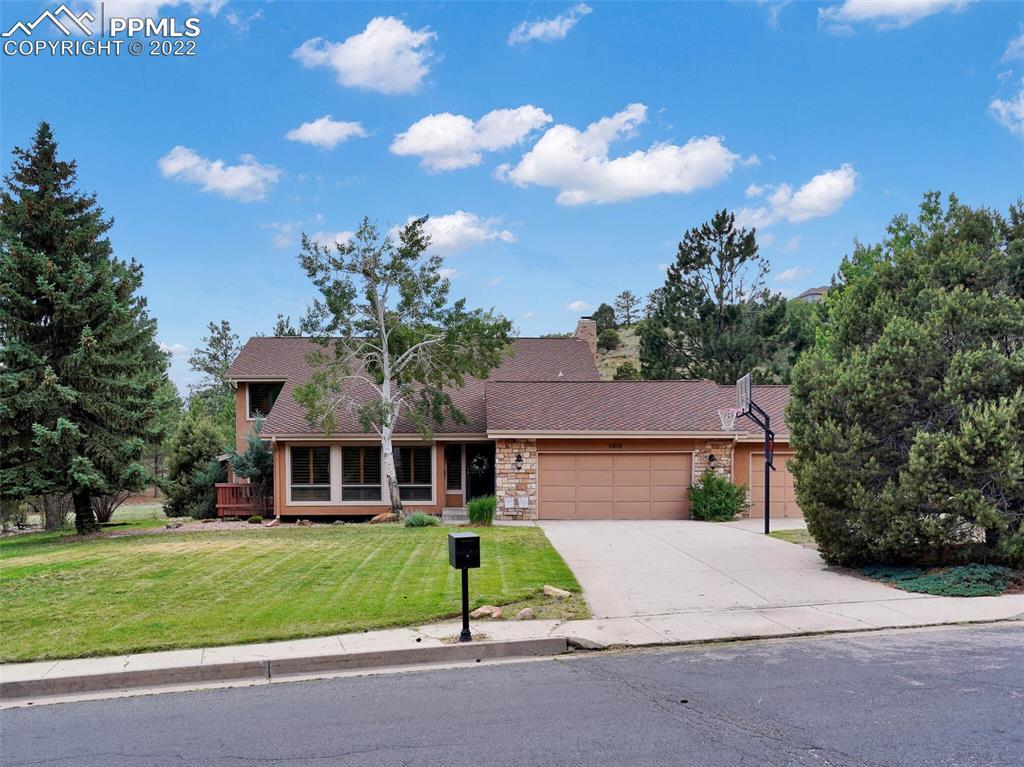6838 Oak Valley Dr., Colorado Springs, CO 80919