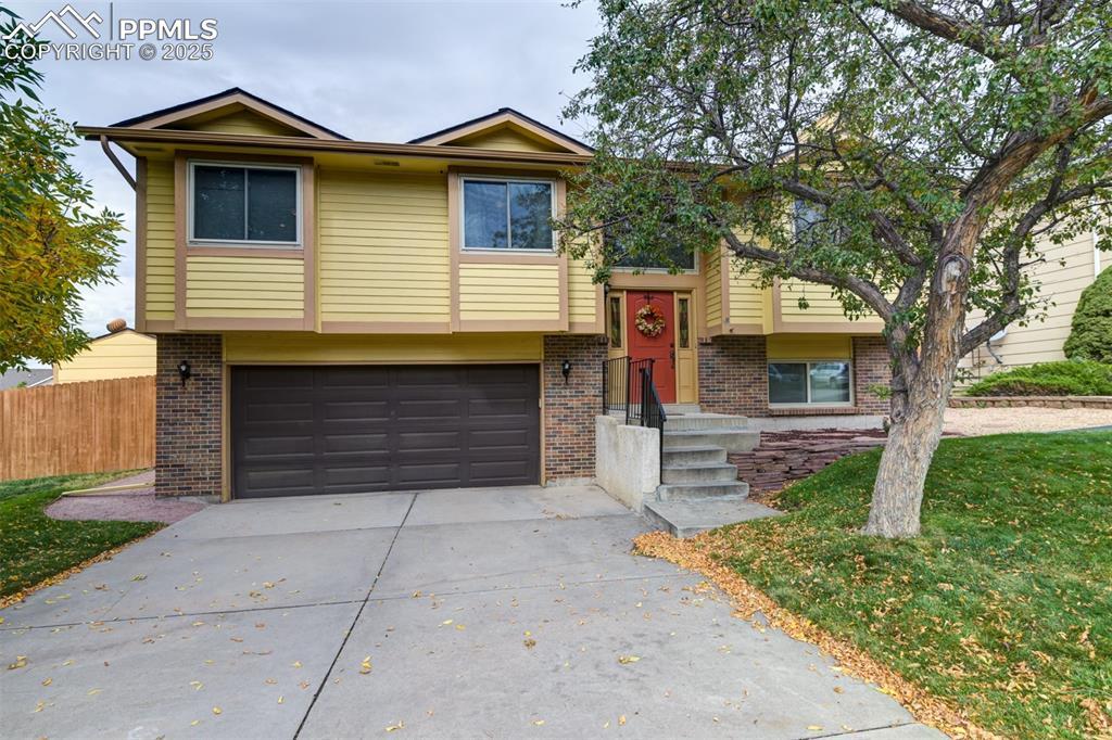 4835 W Old Farm Cir., Colorado Springs, CO 80917