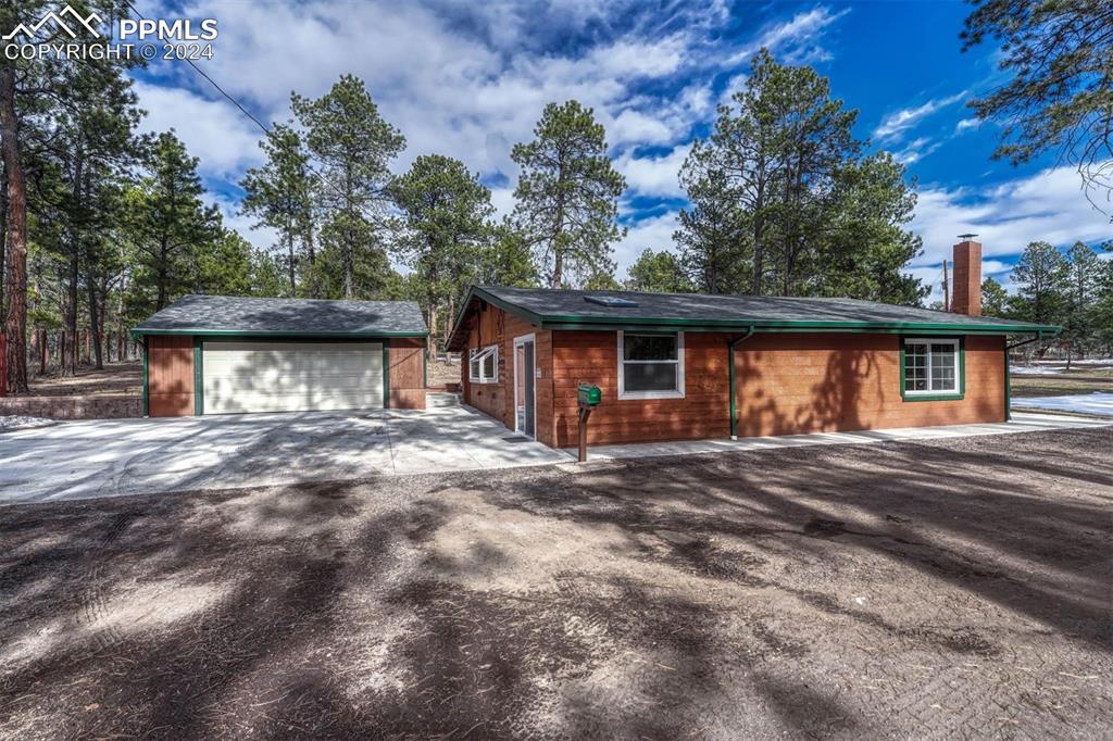 7260 Burgess Rd., Colorado Springs, CO 80908