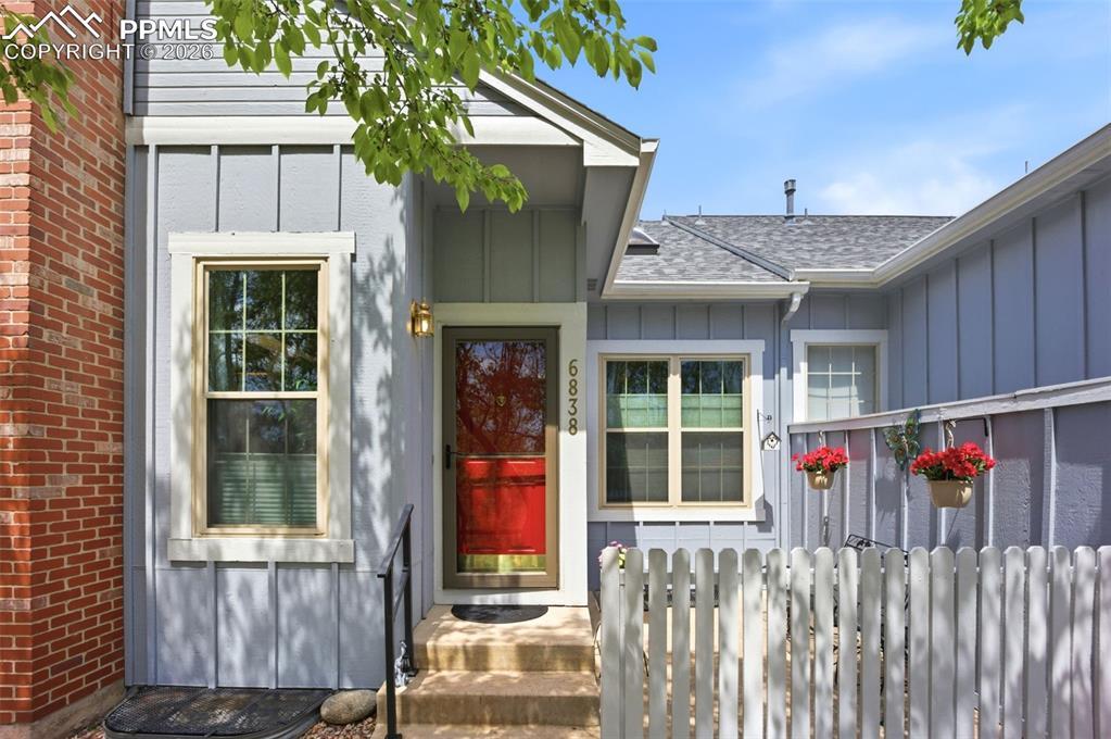 6838 Los Reyes Cir., Colorado Springs, CO 80918
