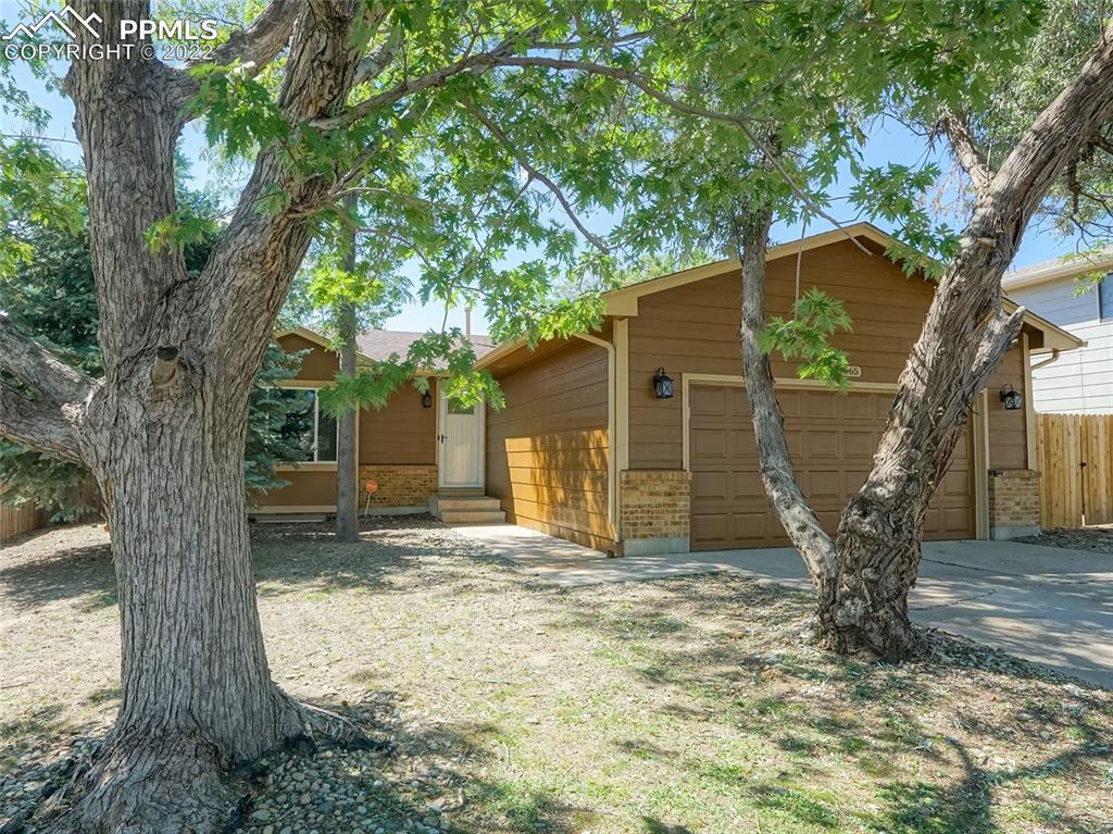 1565 Piros Dr., Colorado Springs, CO 80915