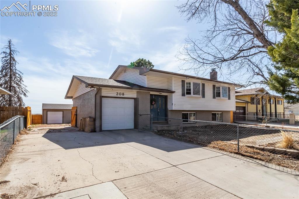 208 Harvard St., Colorado Springs, CO 80911
