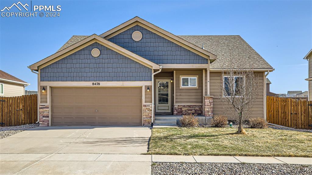 8478 Chasewood Loop, Colorado Springs, CO 80908