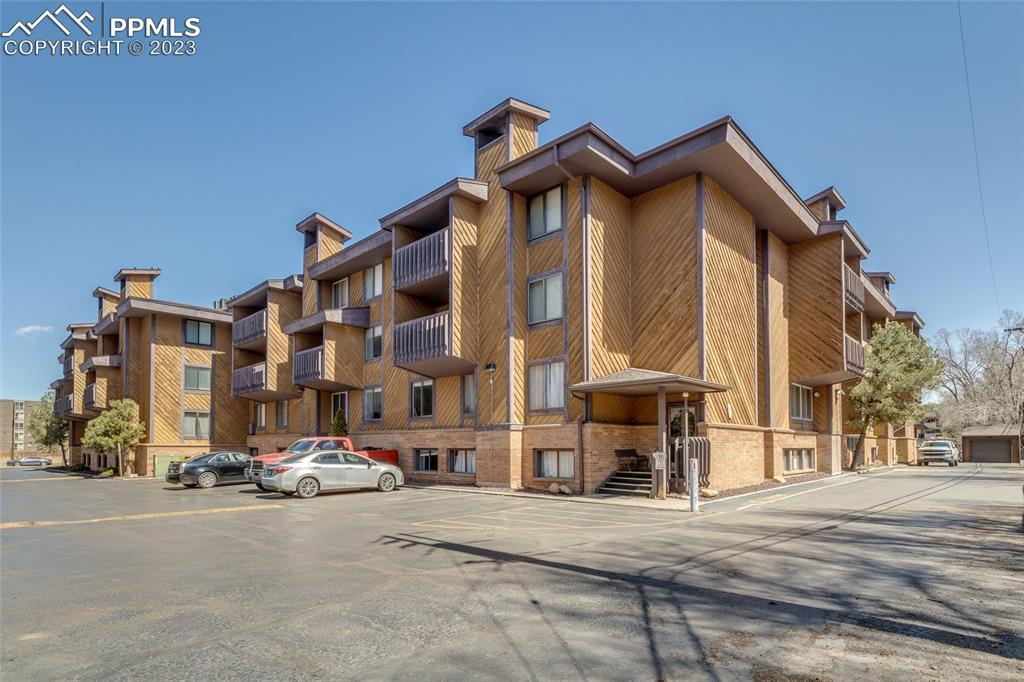935 Saturn Dr. #130, Colorado Springs, CO 80905