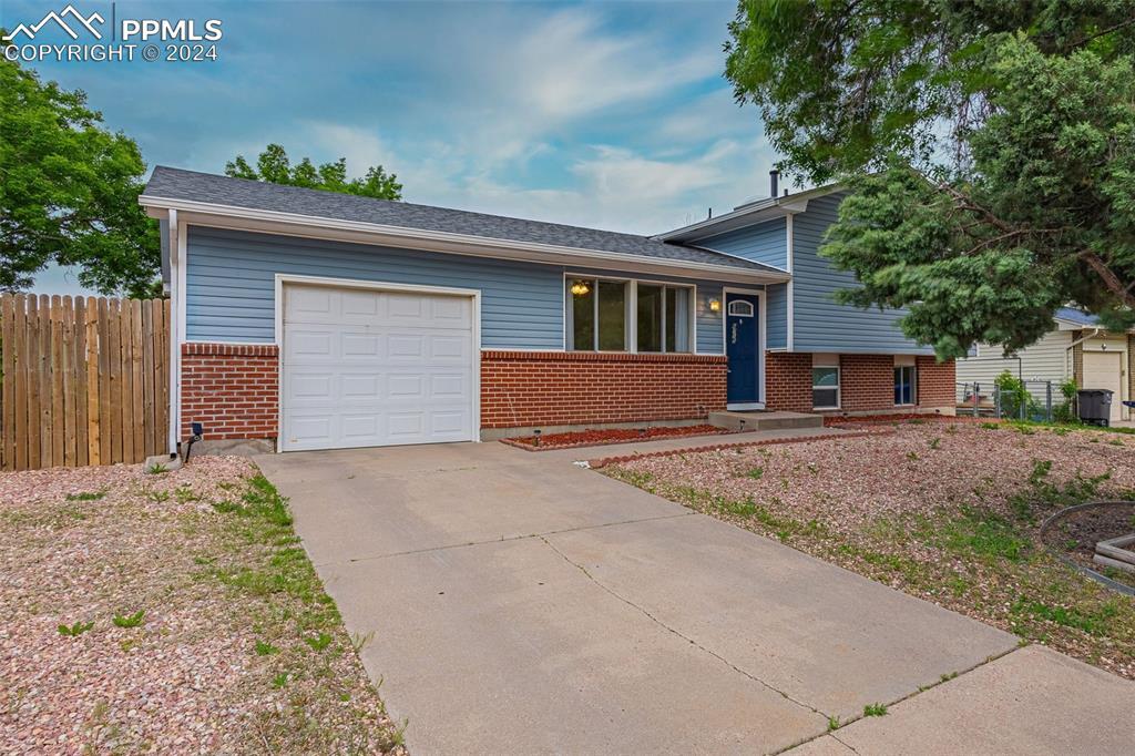 6715 Fielding Cir., Colorado Springs, CO 80911