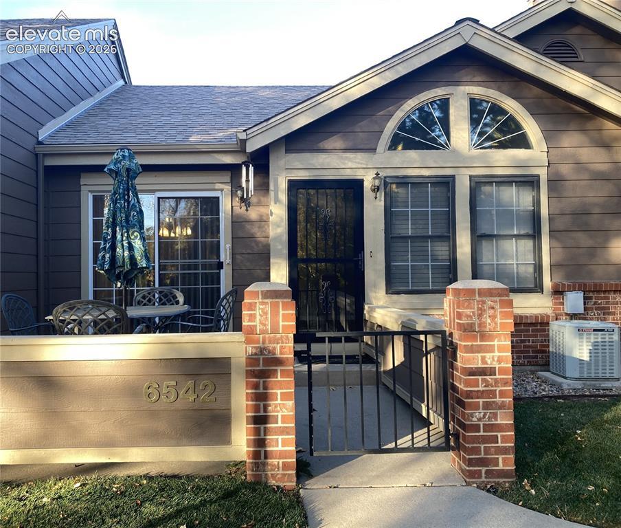 6542 Foxdale Cir., Colorado Springs, CO 80919
