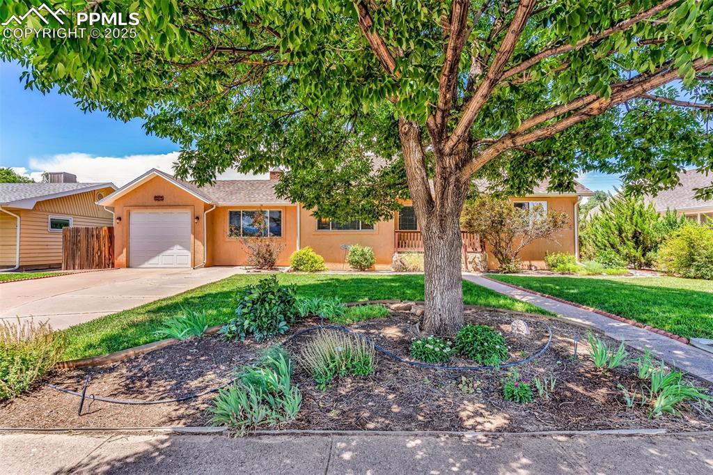 1215 Greenwood Ave., Canon City, CO 81212