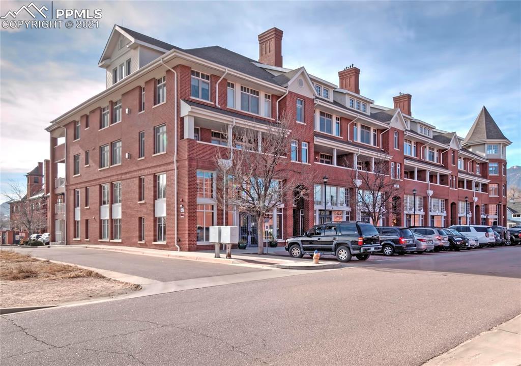 201 E Las Animas St. #211, Colorado Springs, CO 80903