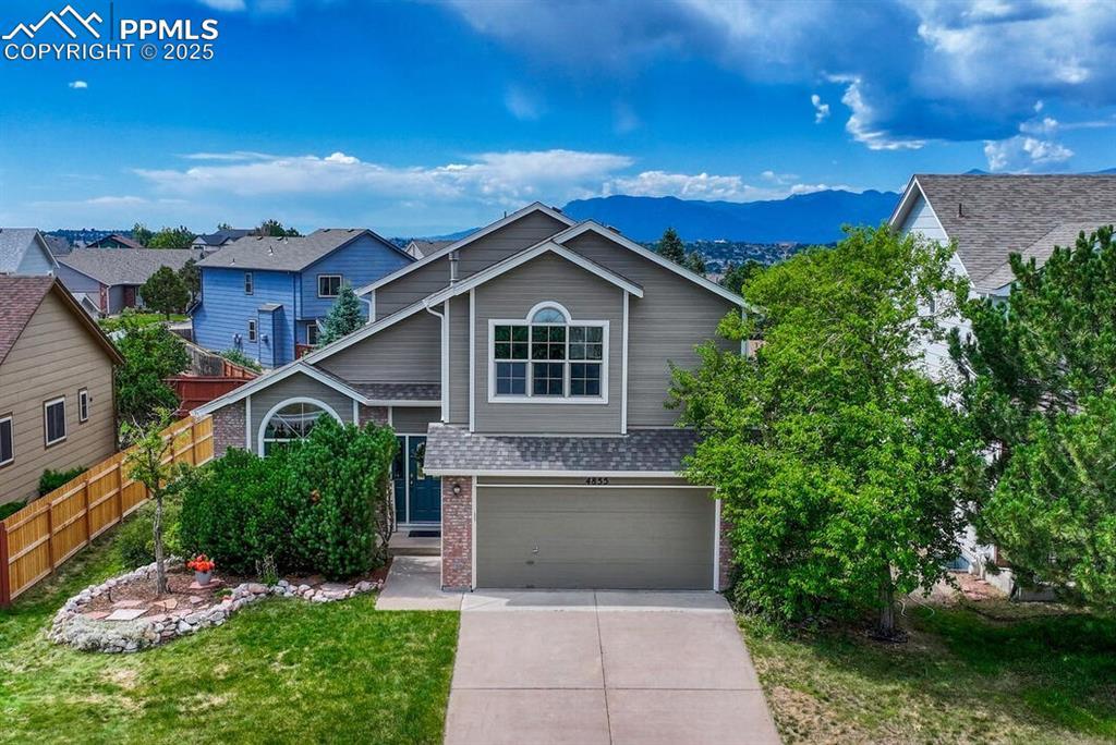 4855 Braddock Dr., Colorado Springs, CO 80920