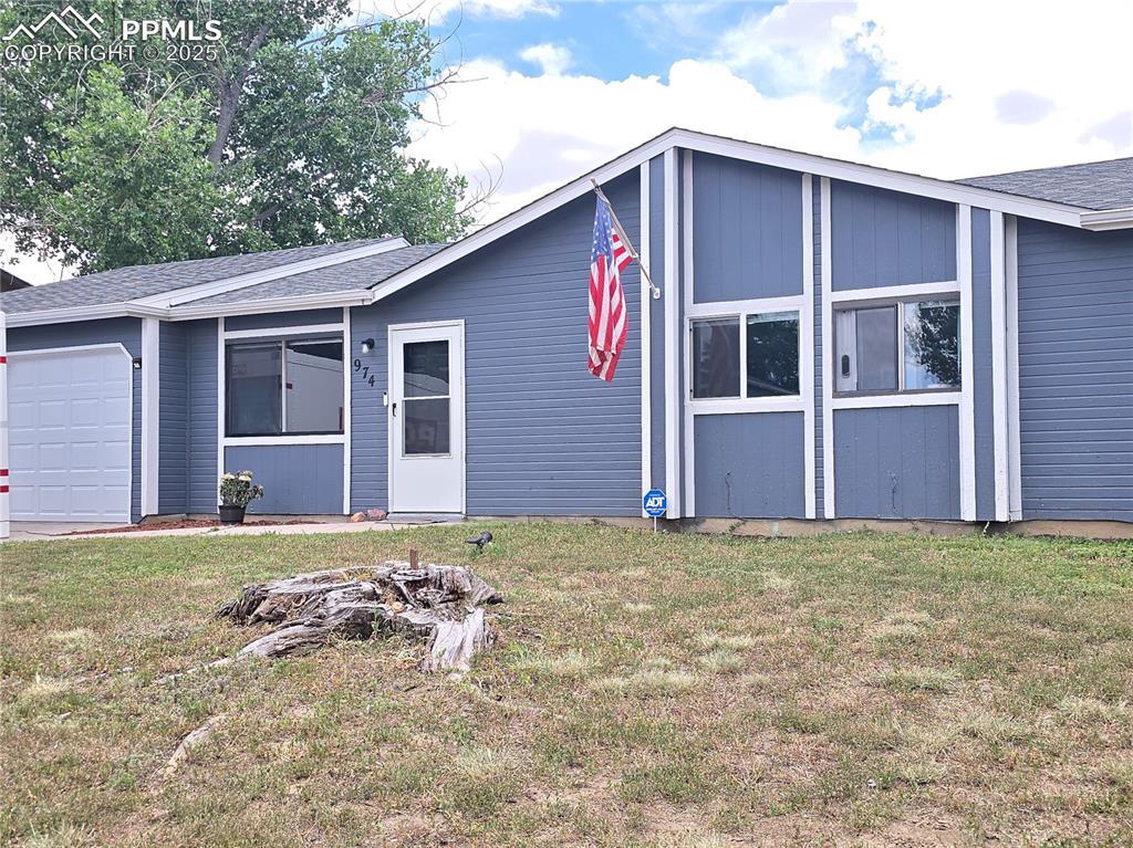 974 S Candlestar Loop, Fountain, CO 80817