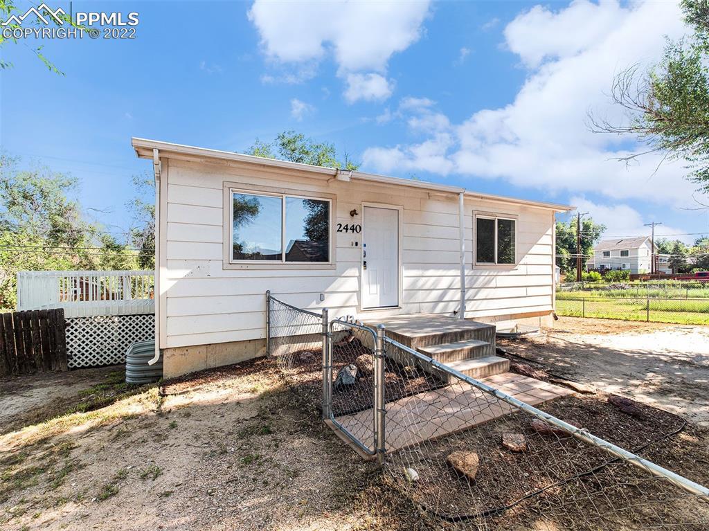 2440 E St Vrain St., Colorado Springs, CO 80909