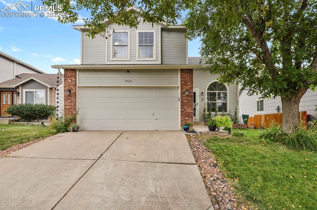 5920 Grapevine Dr., Colorado Springs, CO 80923