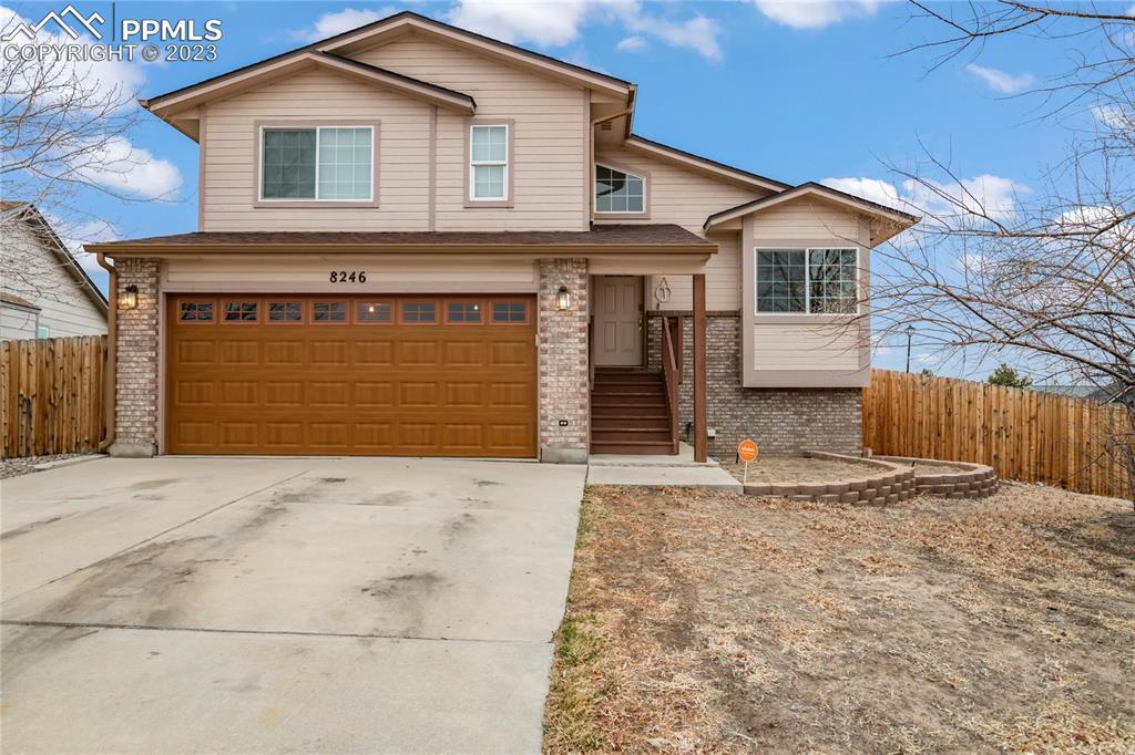 8246 Pinegate Dr., Colorado Springs, CO 80925