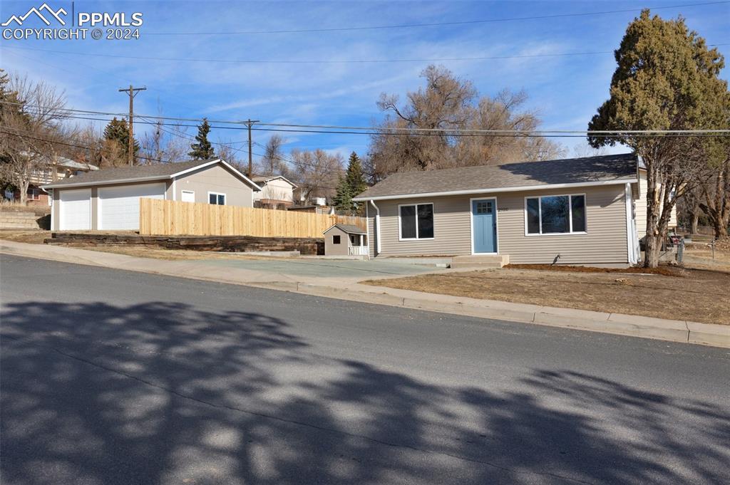2900 Parker St., Colorado Springs, CO 80907