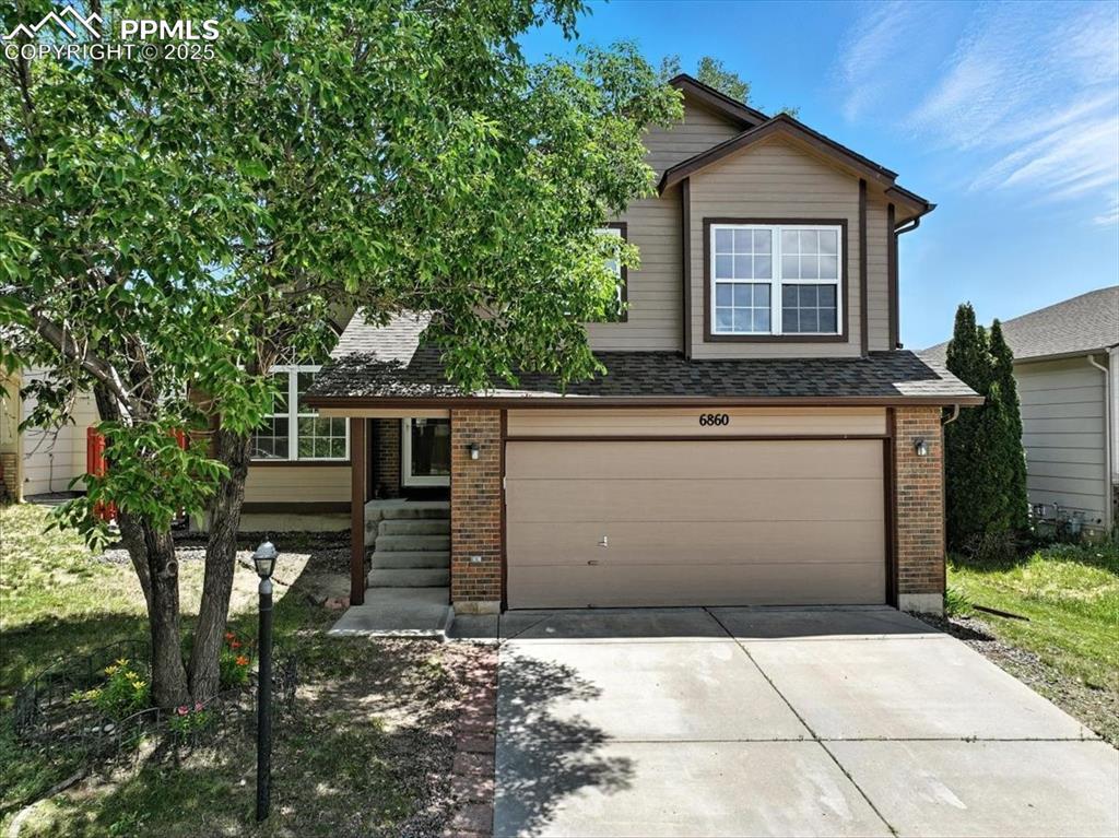 6860 Bear Tooth Dr., Colorado Springs, CO 80923