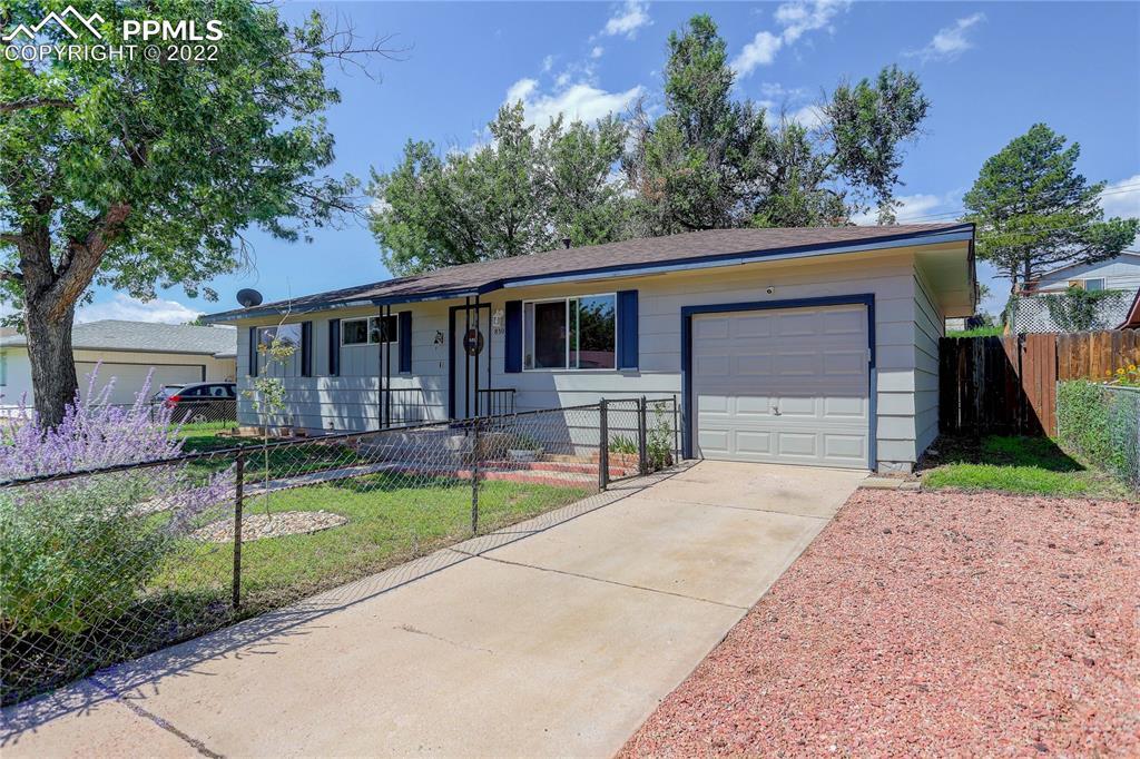 830 Zion Dr., Colorado Springs, CO 80910