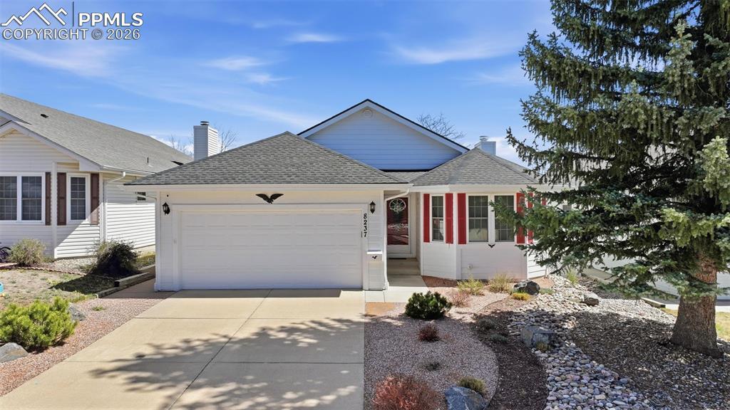 8237 Telegraph Dr., Colorado Springs, CO 80920