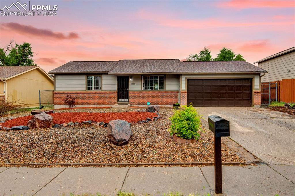4482 Harwood Rd., Colorado Springs, CO 80916