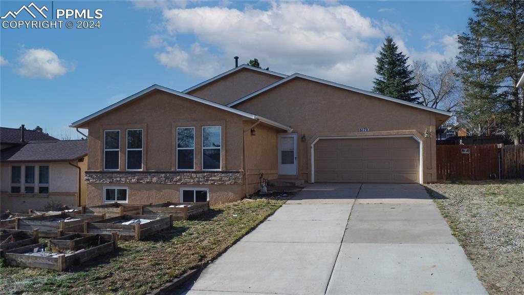 6170 Little Johnny Dr., Colorado Springs, CO 80918