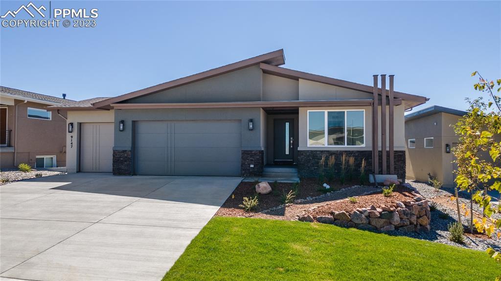 9147 Glitter Way, Colorado Springs, CO 80924