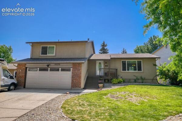 3225 Oak Creek Dr., Colorado Springs, CO 80906
