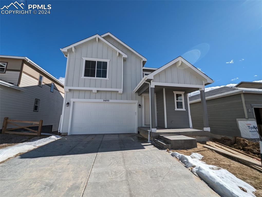 5693 Mammoth Ln., Colorado Springs, CO 80938