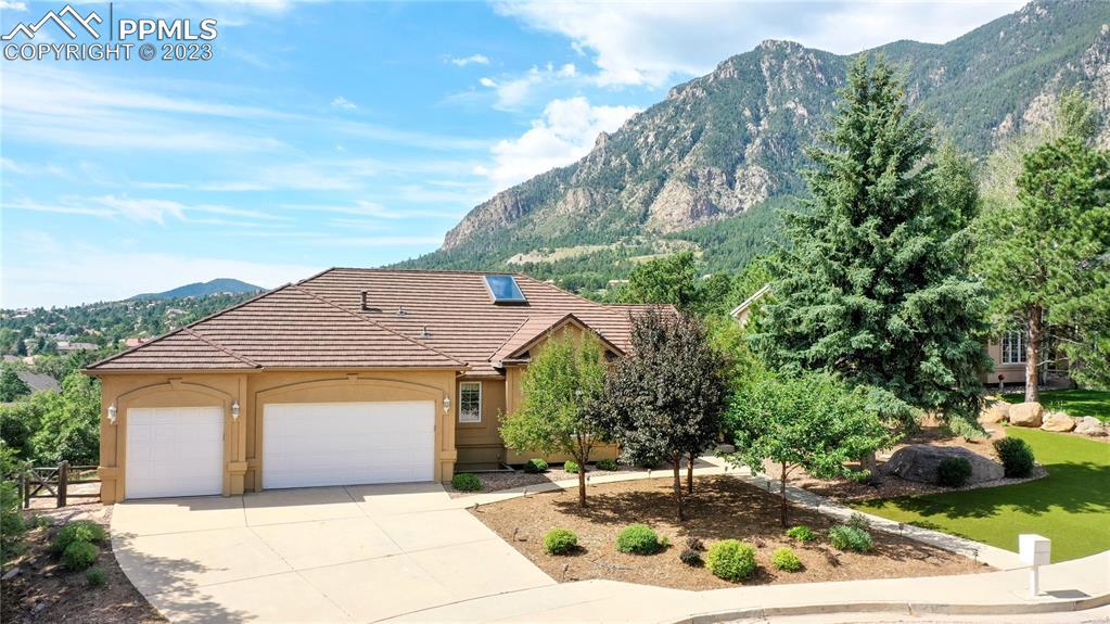 5140 Langdale Way, Colorado Springs, CO 80906