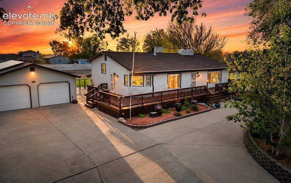 1069 Meadow Ln., Pueblo, CO 81006