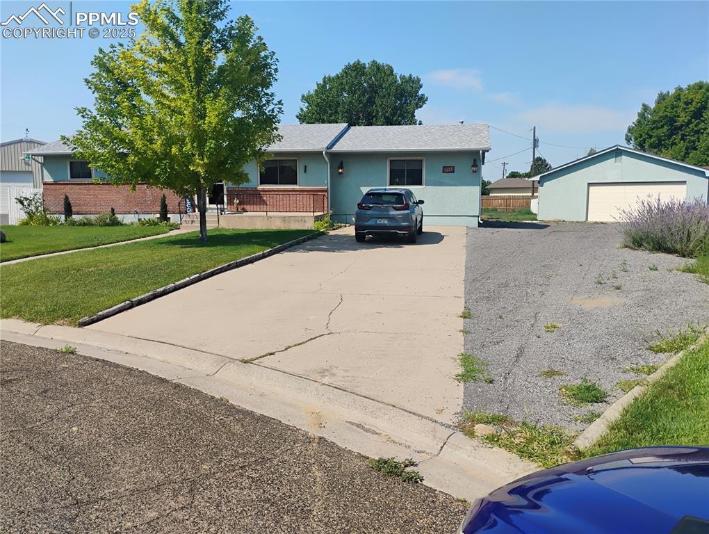 27142 Woburn Abbey Dr., Pueblo, CO 81006