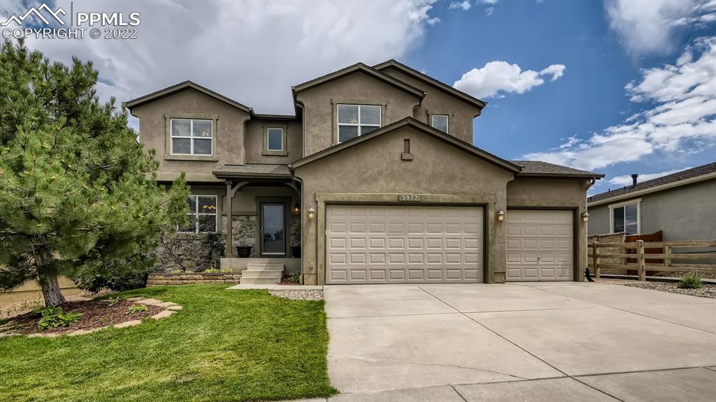 5977 Cumbre Vista Way, Colorado Springs, CO 80924
