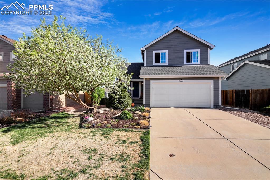 7484 Straggler Cir., Colorado Springs, CO 80922