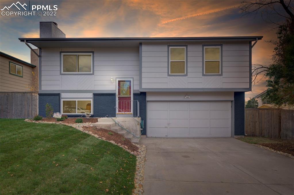 3865 Ayers Dr., Colorado Springs, CO 80920