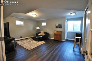 8910 Alpine Valley Dr., Colorado Springs, CO 80920