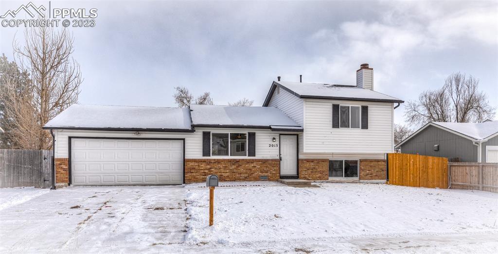 2015 Farnsworth Dr., Colorado Springs, CO 80916