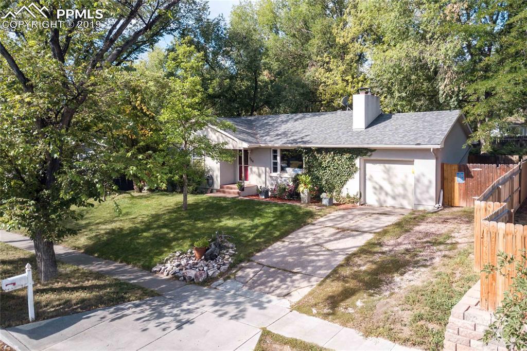 904 Skyway Blvd., Colorado Springs, CO 80905