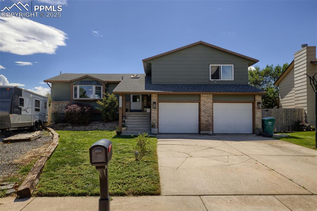 7340 Waterwheel St., Colorado Springs, CO 80911