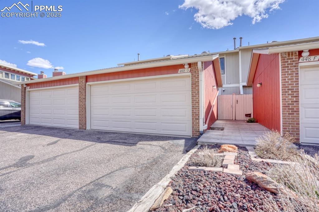 448 W Rockrimmon Blvd. #G, Colorado Springs, CO 80919