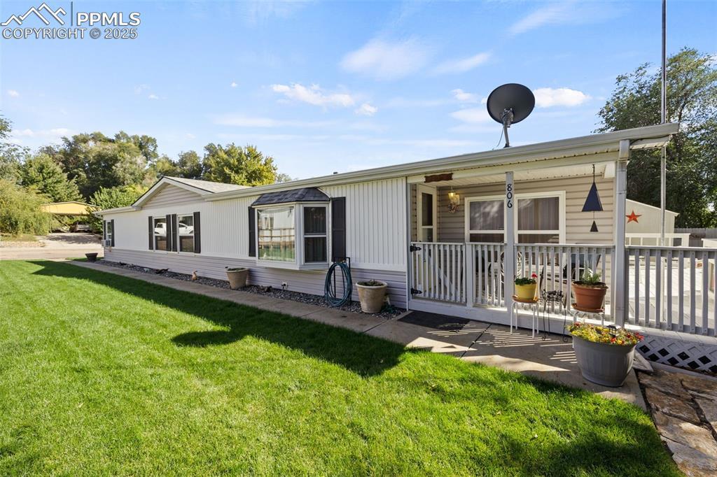 806 Desert Cir., Fountain, CO 80817