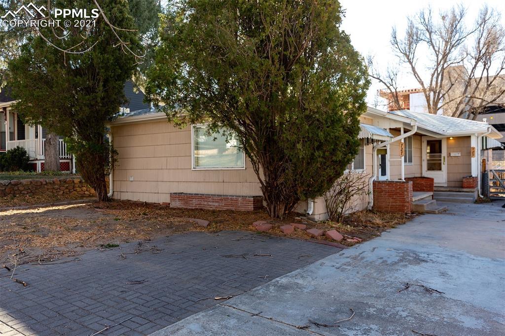 727 E Kiowa St., Colorado Springs, CO 80903