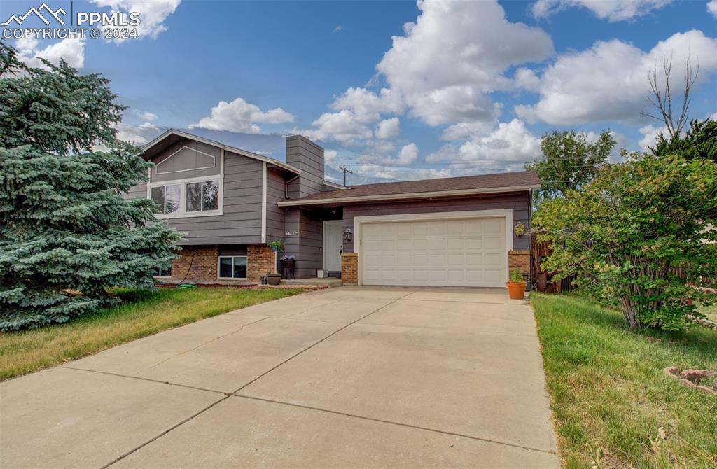 7760 Woody Creek Dr., Colorado Springs, CO 80911