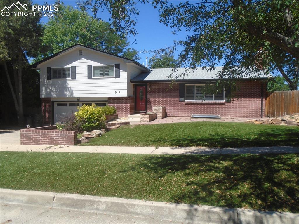 2414 Sturgis Rd., Colorado Springs, CO 80909
