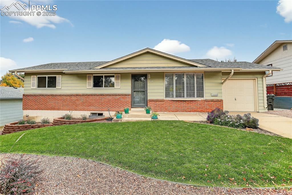 428 Redwood Dr., Colorado Springs, CO 80907