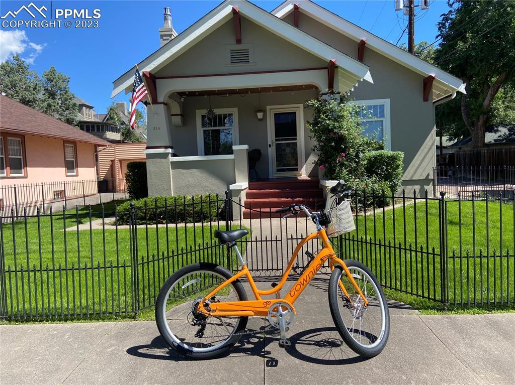 214 E Columbia St., Colorado Springs, CO 80907