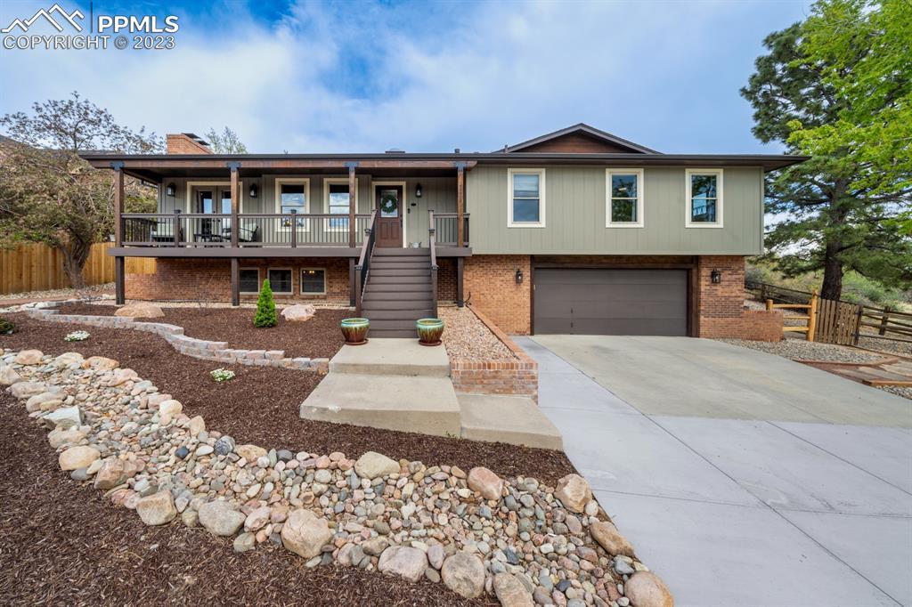 5575 Flintridge Dr., Colorado Springs, CO 80918