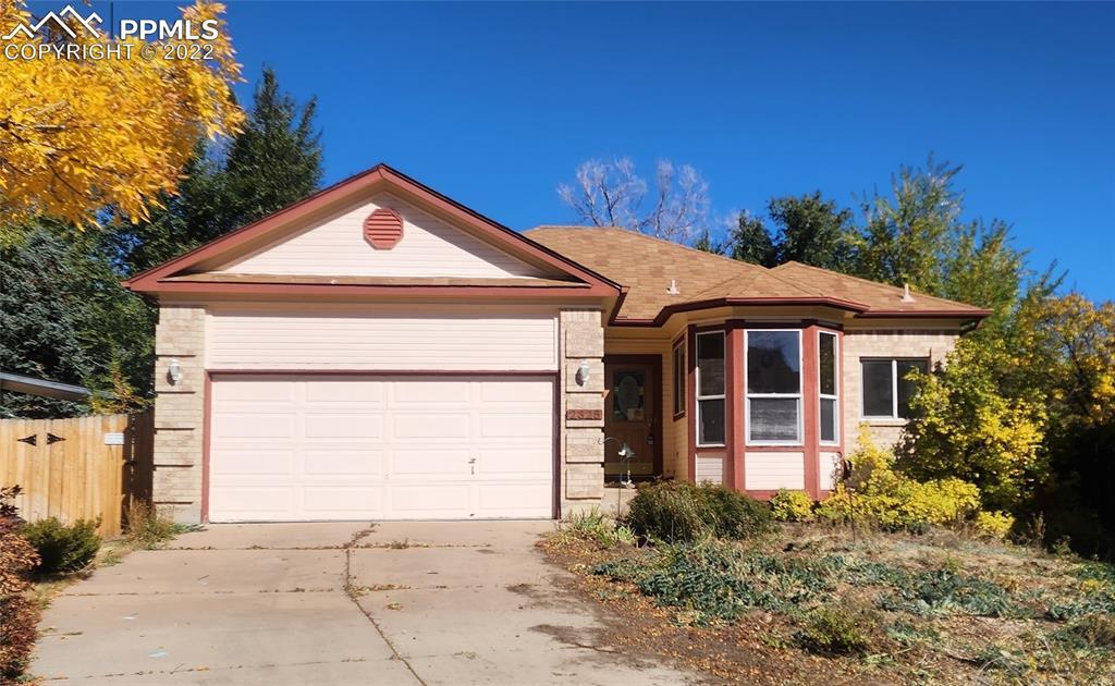 2325 Troy Ct., Colorado Springs, CO 80918