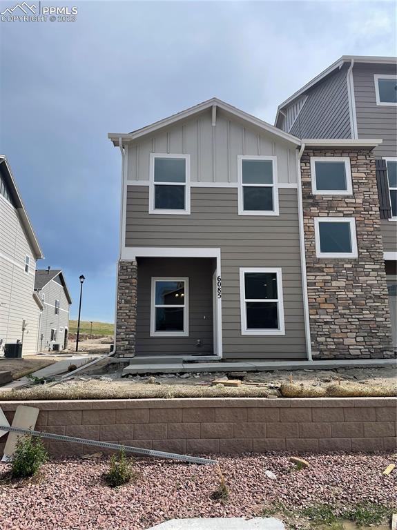 6085 Inman View, Colorado Springs, CO 80920