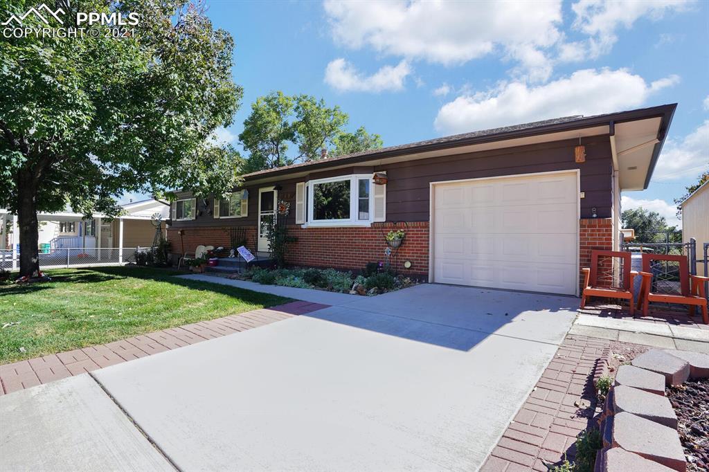 619 Lansing Dr., Colorado Springs, CO 80909