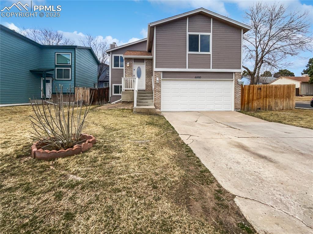 4690 Badlands Ct., Colorado Springs, CO 80922